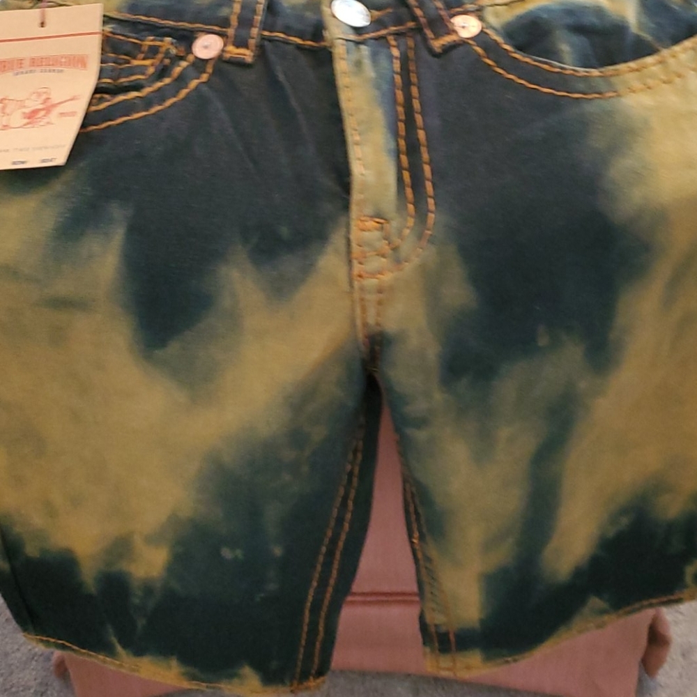 True Religion shorts